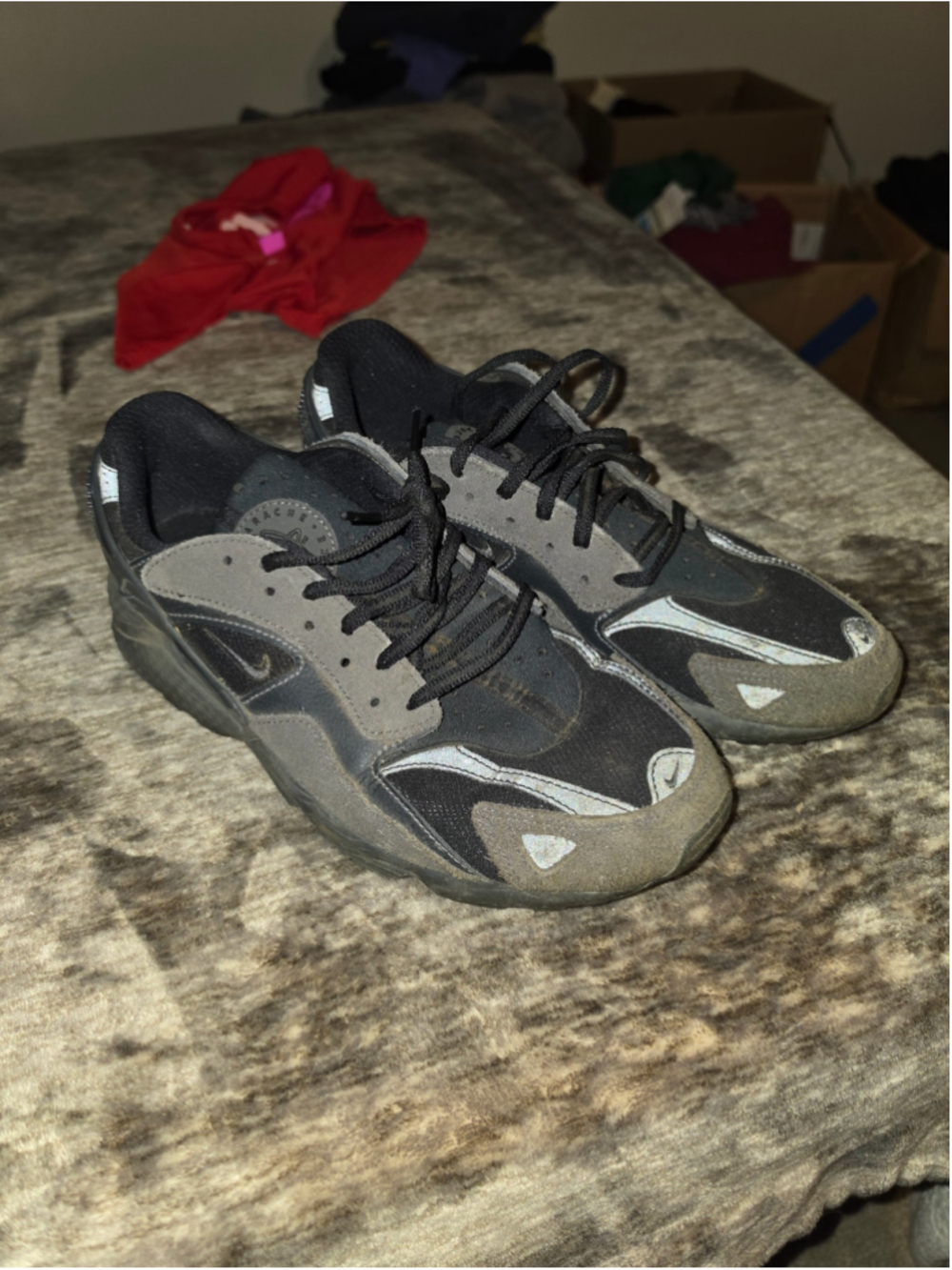 Nike Air Huarache Runner DZ3306-002 Black Anthracite Men’s Size 10 Used Flawed